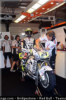 motogp_elias_014_san_marin_misano_2011.jpg