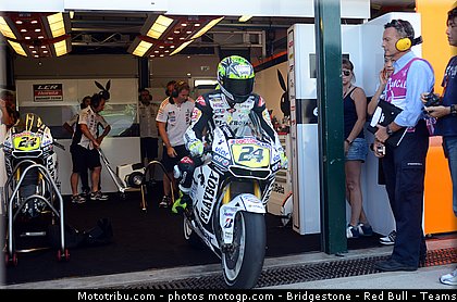 motogp_elias_015_san_marin_misano_2011.jpg