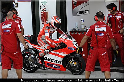 motogp_hayden_005_san_marin_misano_2011.jpg