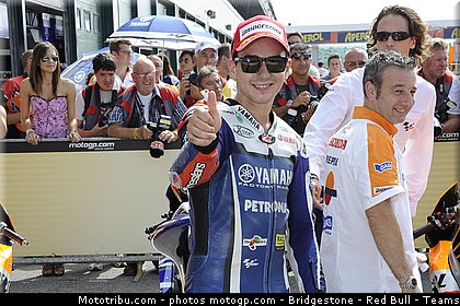 motogp_lorenzo_005_san_marin_misano_2011.jpg