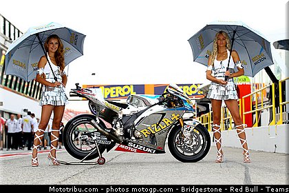 motogp_pitbabe_032_san_marin_misano_2011.jpg