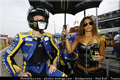 motogp_pitbabe_045_san_marin_misano_2011.jpg