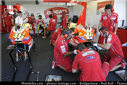 motogp_rossi_009_san_marin_misano_2011.jpg