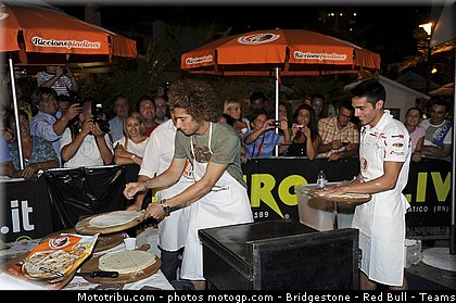 motogp_simoncelli_004_san_marin_misano_2011.jpg