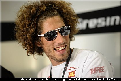 motogp_simoncelli_005_san_marin_misano_2011.jpg