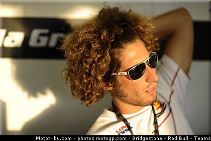 motogp_simoncelli_007_san_marin_misano_2011.jpg