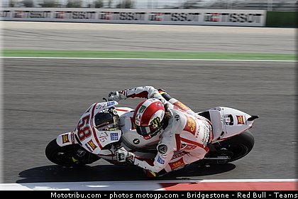 motogp_simoncelli_017_san_marin_misano_2011.jpg