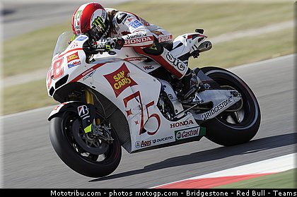 motogp_simoncelli_022_san_marin_misano_2011.jpg