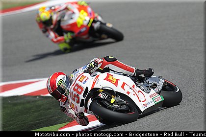 motogp_simoncelli_036_san_marin_misano_2011.jpg