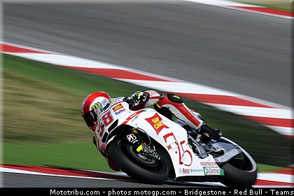 motogp_simoncelli_038_san_marin_misano_2011.jpg