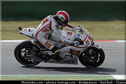 motogp_simoncelli_058_san_marin_misano_2011.jpg