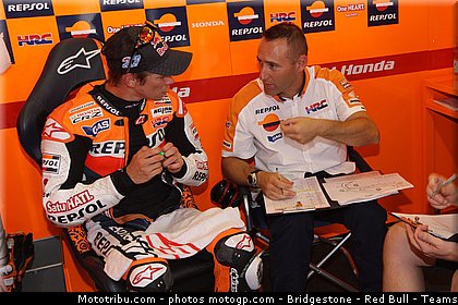 motogp_stoner_009_san_marin_misano_2011.jpg