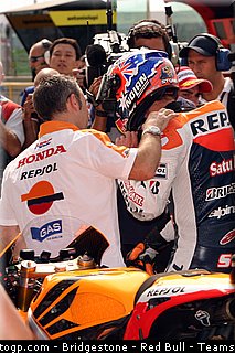 motogp_stoner_012_san_marin_misano_2011.jpg