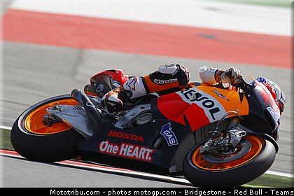 motogp_stoner_019_san_marin_misano_2011.jpg