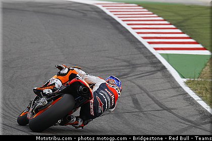 motogp_stoner_030_san_marin_misano_2011.jpg
