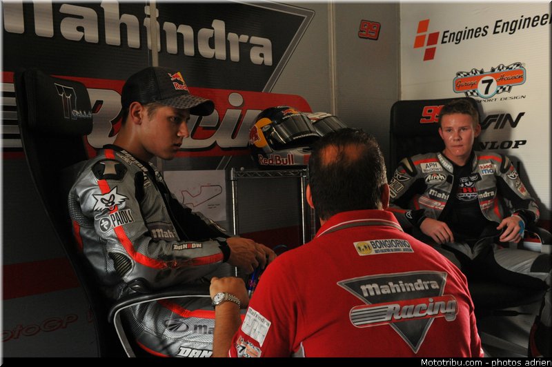 125_mahindra_001_espagne_aragon_2011