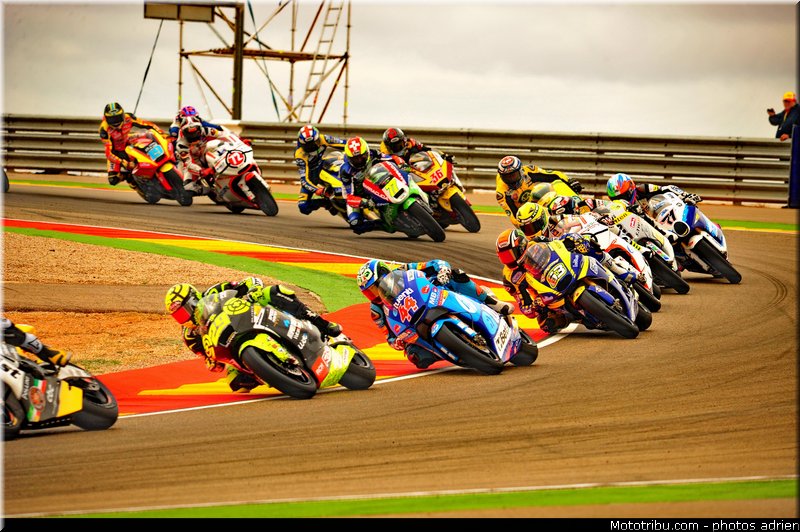 moto2_003_espagne_aragon_2011