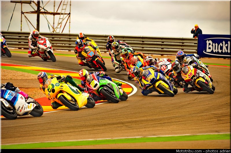 moto2_004_espagne_aragon_2011