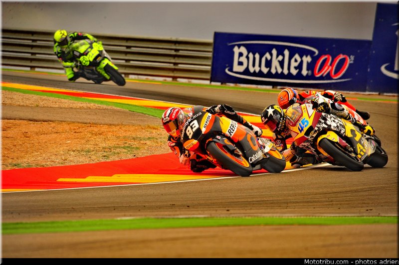 moto2_016_espagne_aragon_2011