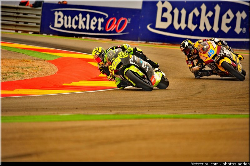 moto2_022_espagne_aragon_2011