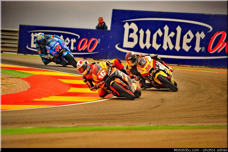 moto2_025_espagne_aragon_2011