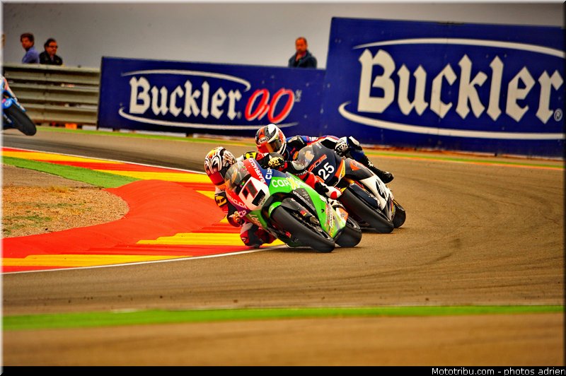 moto2_026_espagne_aragon_2011