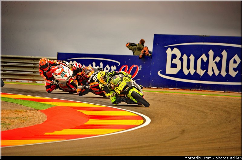 moto2_027_espagne_aragon_2011