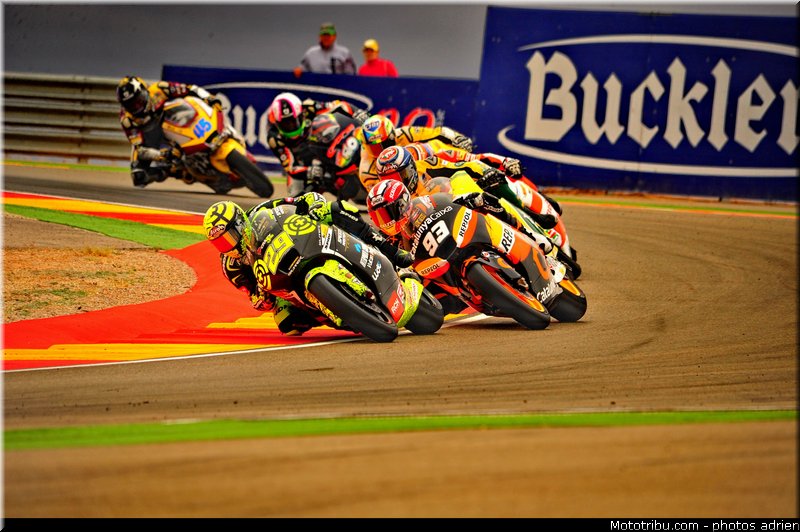 moto2_041_espagne_aragon_2011