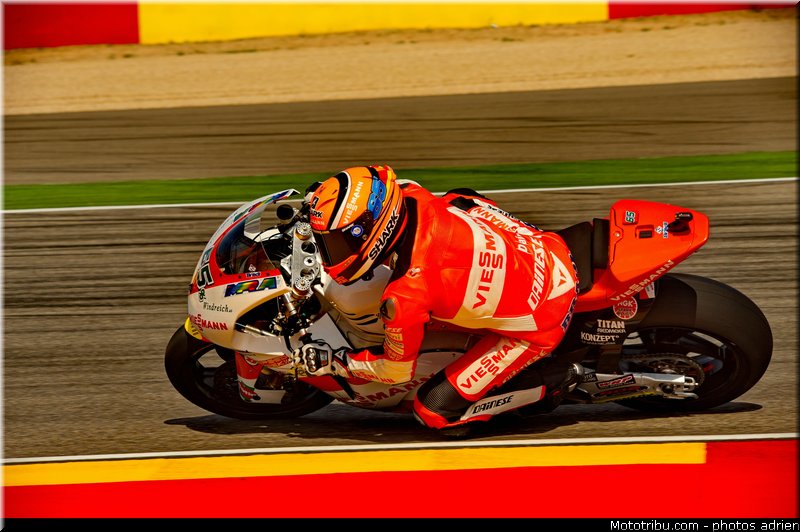 moto2_bradl_006_espagne_aragon_2011