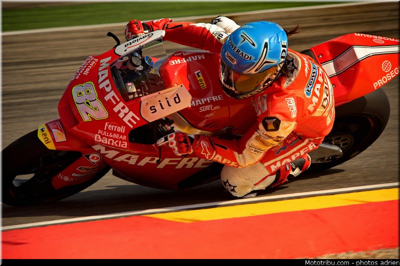 moto2_rosell_002_espagne_aragon_2011