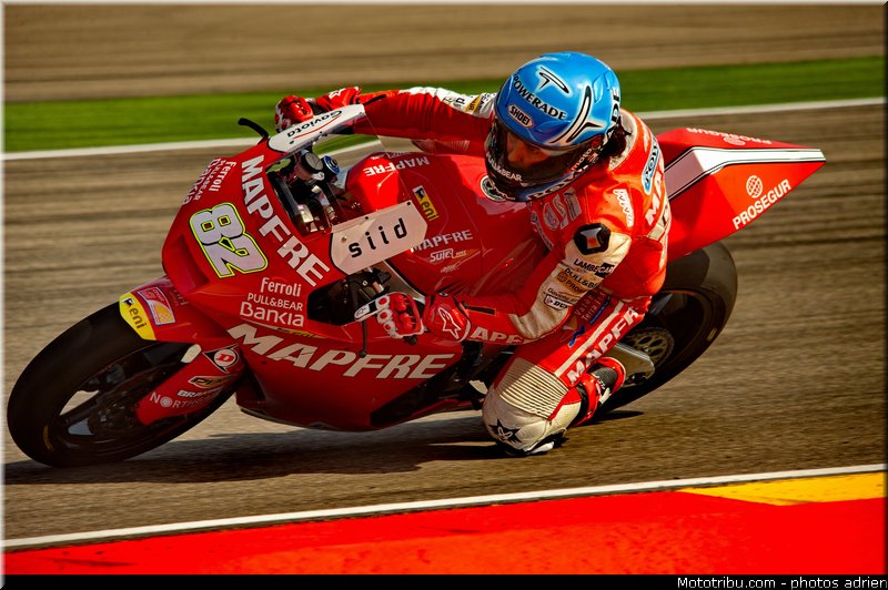 moto2_rosell_004_espagne_aragon_2011