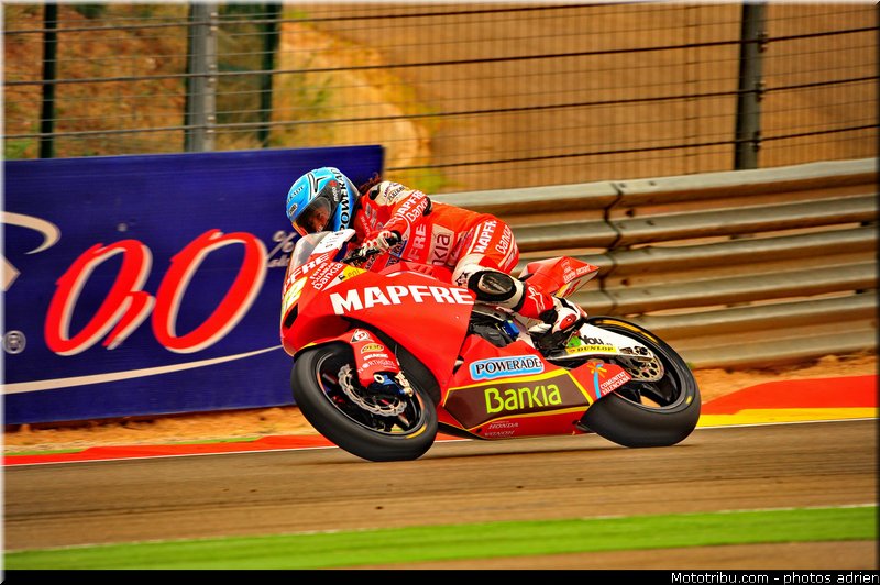 moto2_rosell_006_espagne_aragon_2011