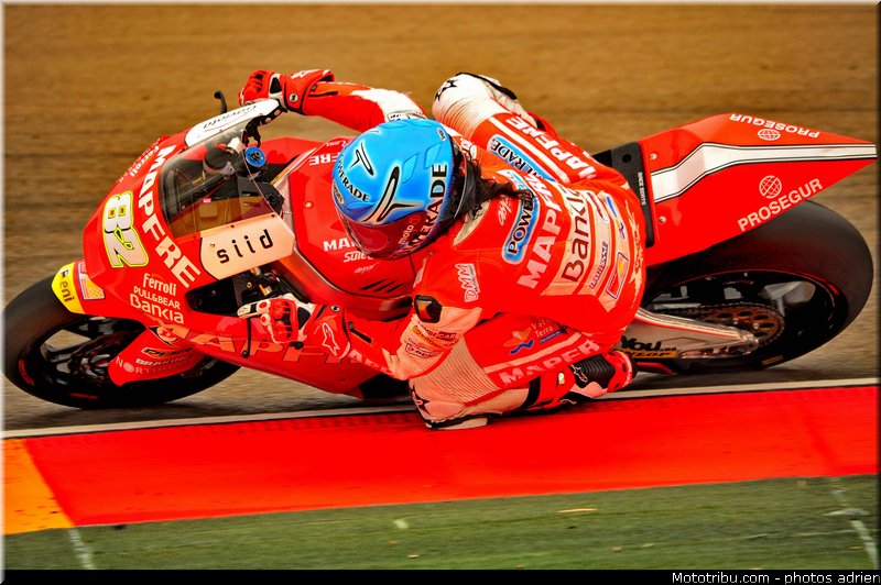 moto2_rosell_008_espagne_aragon_2011