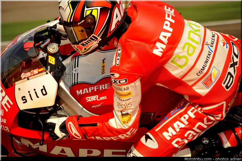 moto2_simon_001_espagne_aragon_2011