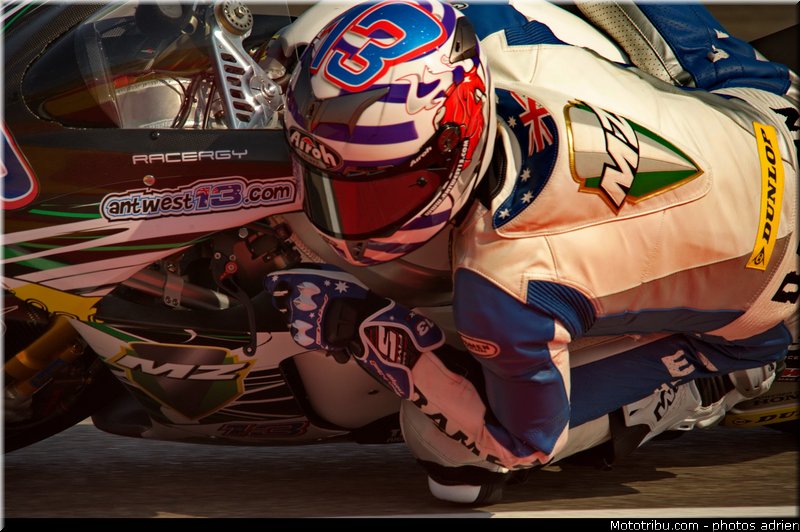 moto2_west_002_espagne_aragon_2011
