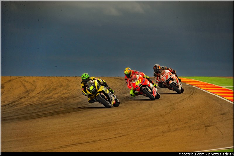 motogp_012_espagne_aragon_2011