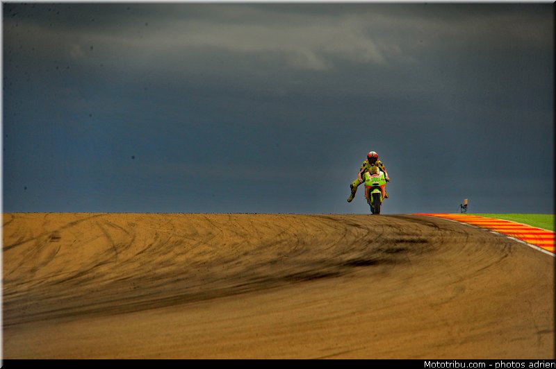 motogp_de_puniet_006_espagne_aragon_2011