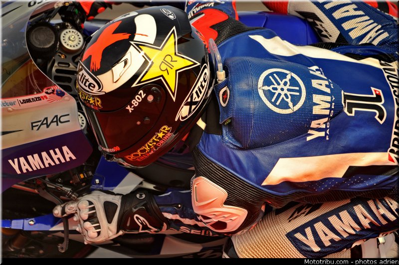 motogp_lorenzo_002_espagne_aragon_2011