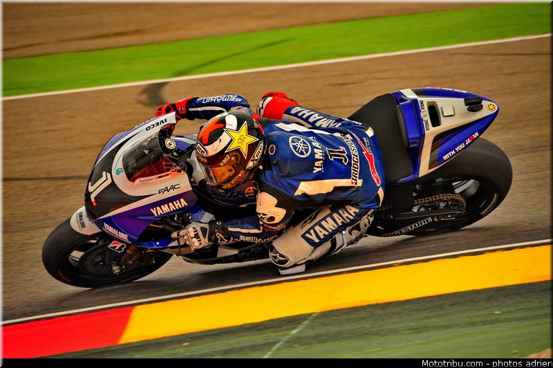 motogp_lorenzo_008_espagne_aragon_2011