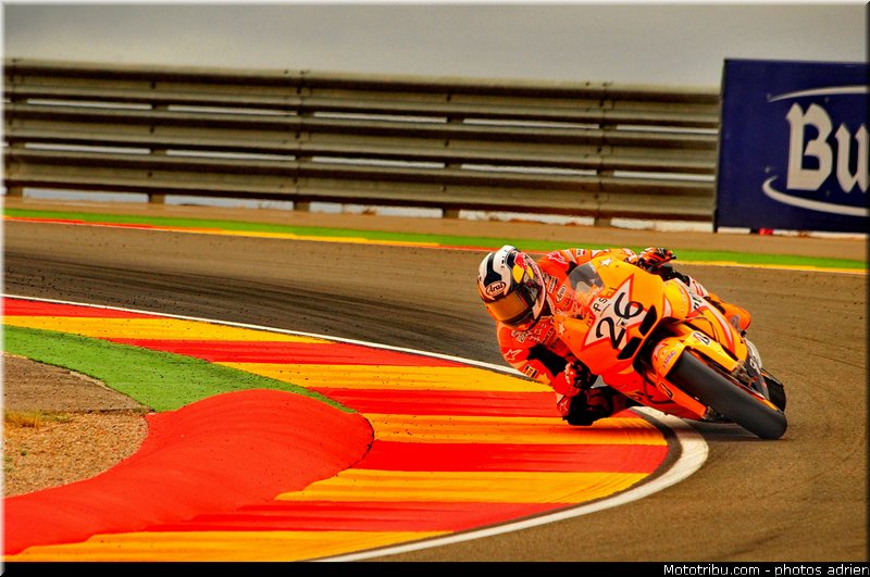 motogp_pedrosa_006_espagne_aragon_2011