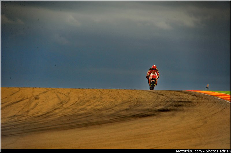 motogp_simoncelli_008_espagne_aragon_2011