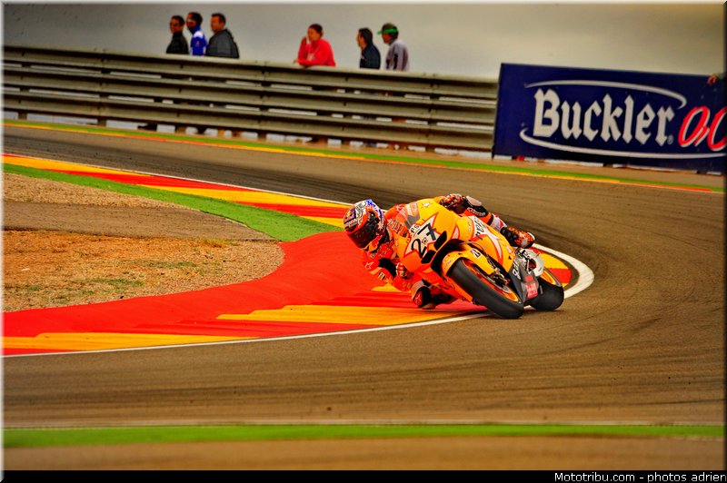 motogp_stoner_007_espagne_aragon_2011