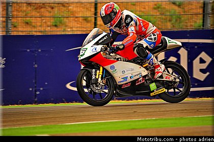 125_rossi_009_espagne_aragon_2011.jpg