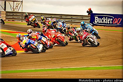 moto2_007_espagne_aragon_2011.jpg