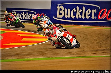 moto2_018_espagne_aragon_2011.jpg