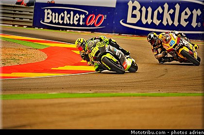 moto2_022_espagne_aragon_2011.jpg