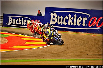 moto2_024_espagne_aragon_2011.jpg
