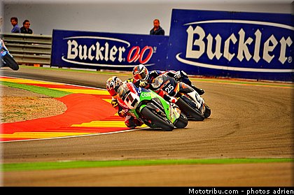 moto2_026_espagne_aragon_2011.jpg