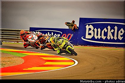 moto2_027_espagne_aragon_2011.jpg