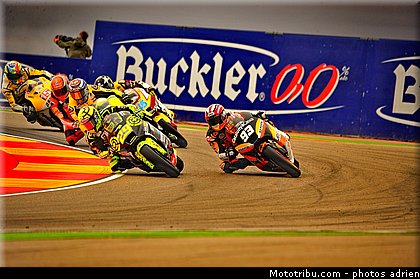 moto2_030_espagne_aragon_2011.jpg